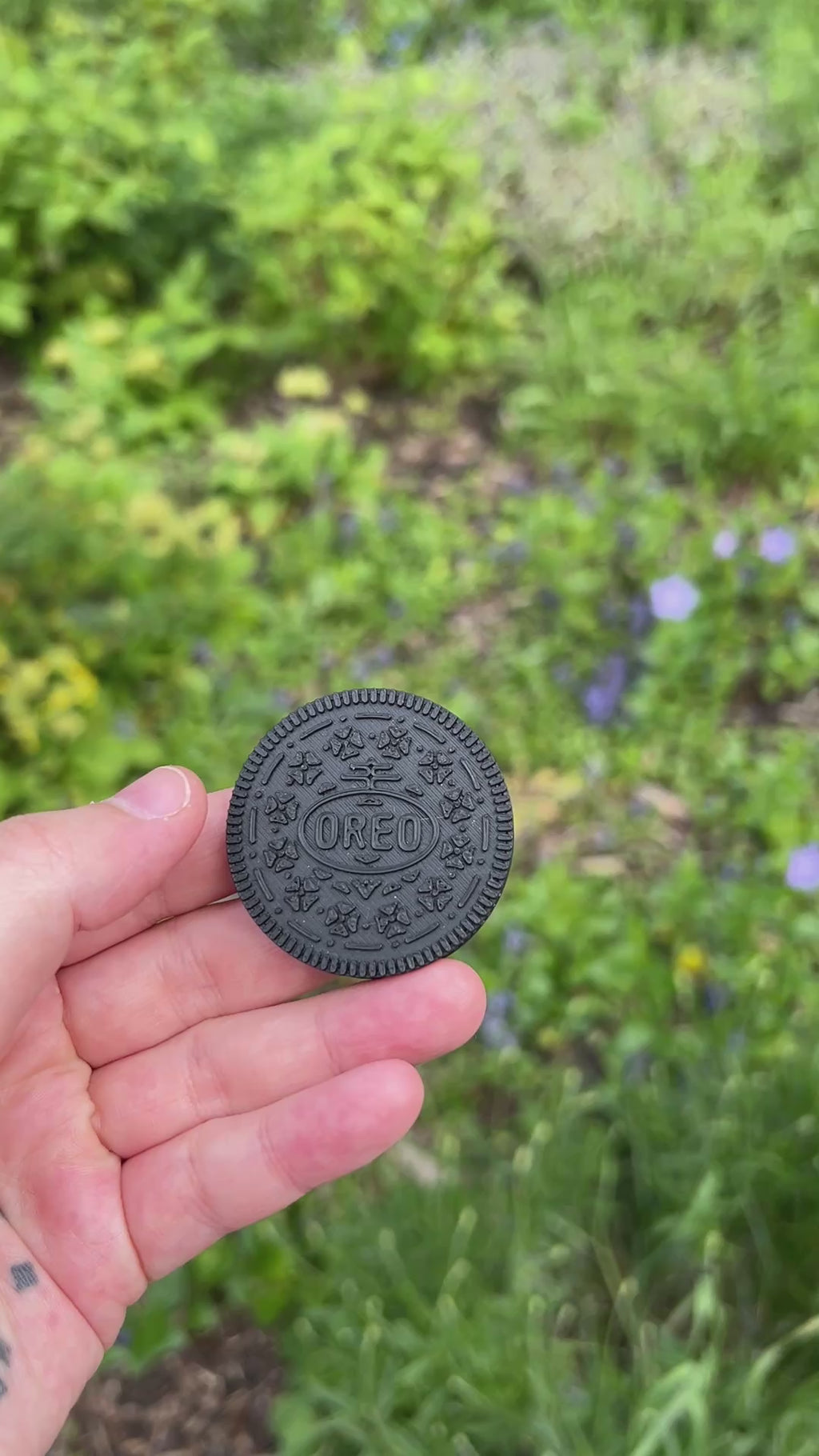 Oreo Magnet Slider